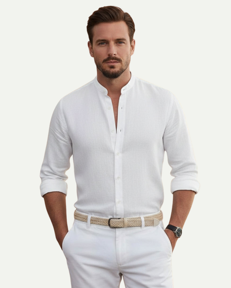 model męski w białej lnianej koszuli ze stójką letni outfit Lubomirske
