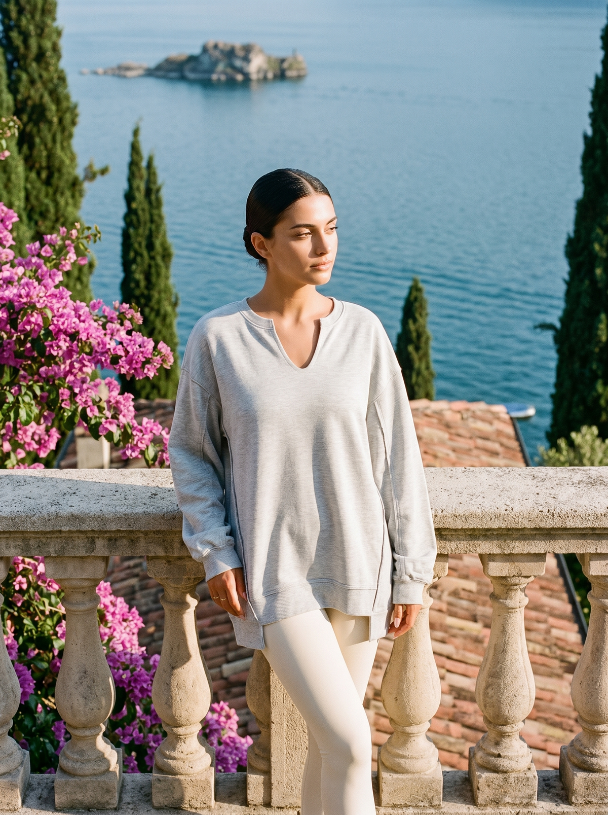 Loren | Oversize'owa Tunika-Bluza z Dekoltem V