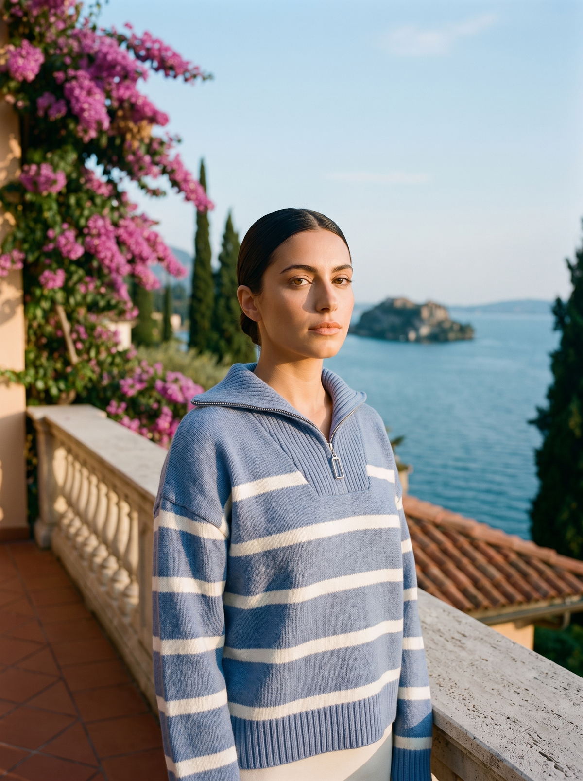 Nevaeh | Sweter Polo w Paski z Krótkim Zamkiem