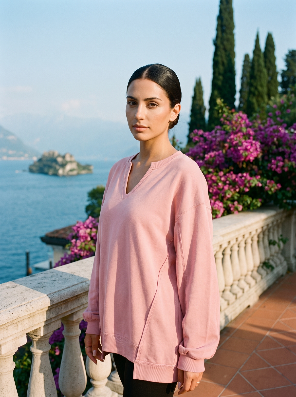 Loren | Oversize'owa Tunika-Bluza z Dekoltem V